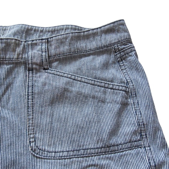 LOFT Blue White Striped Cotton Shorts 14 Soft Pockets Cuffed Nautical Coastal - Picture 3 of 8